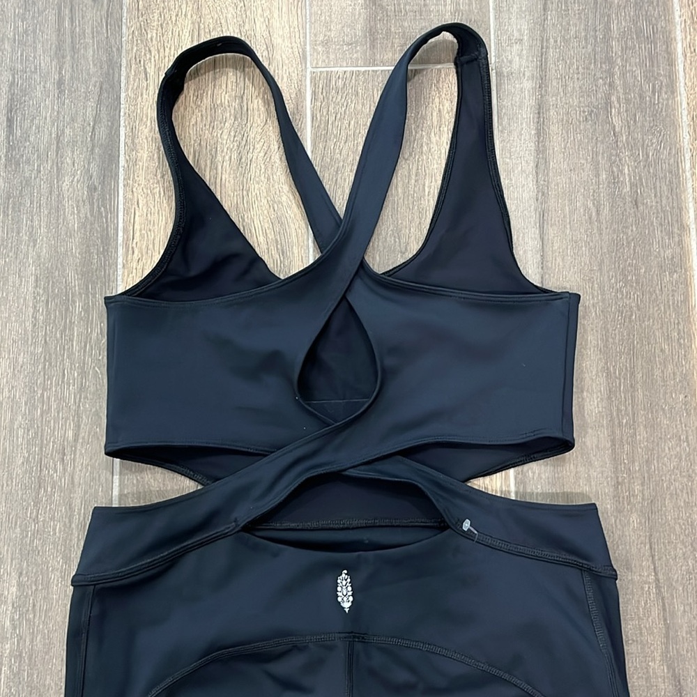 NEW Free People Movement My High Onesie Open Back Jumpsuit Black Size Large - Picture 5 of 6